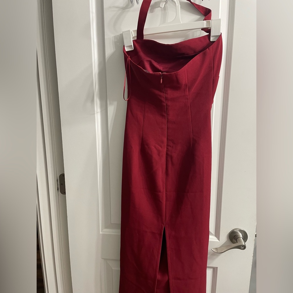 x REVOLVE 1999 Maxi Dress in Maroon
LIONESS - Picture 2 of 7